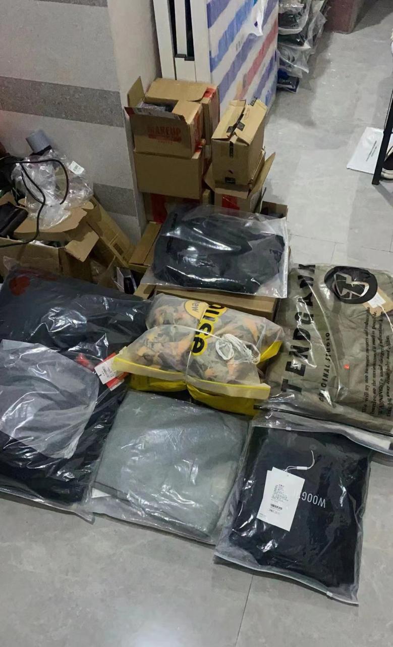 揭秘电商平台新羊毛：日赚300-500元，零基础上手，长期稳定收益！